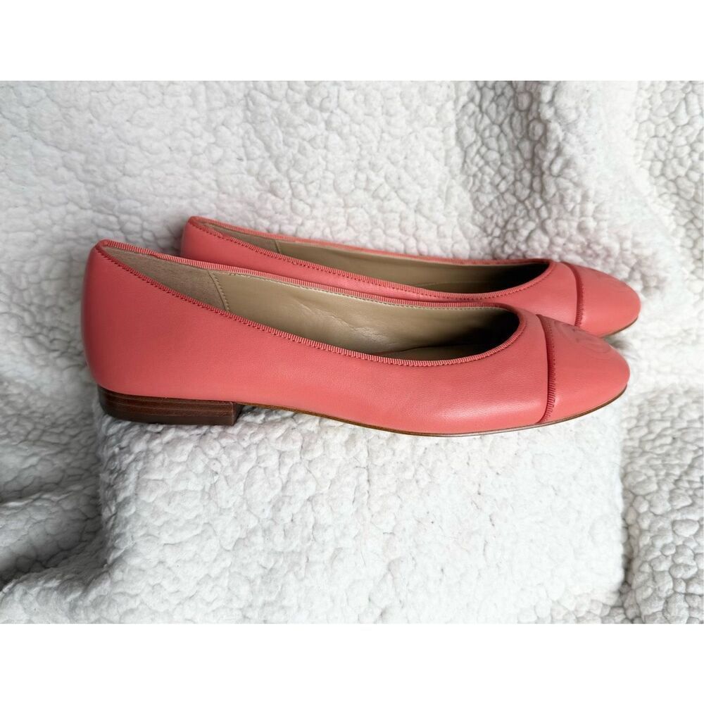 Michael Kors Dylan Ballet Flats - Picture 3 of 6